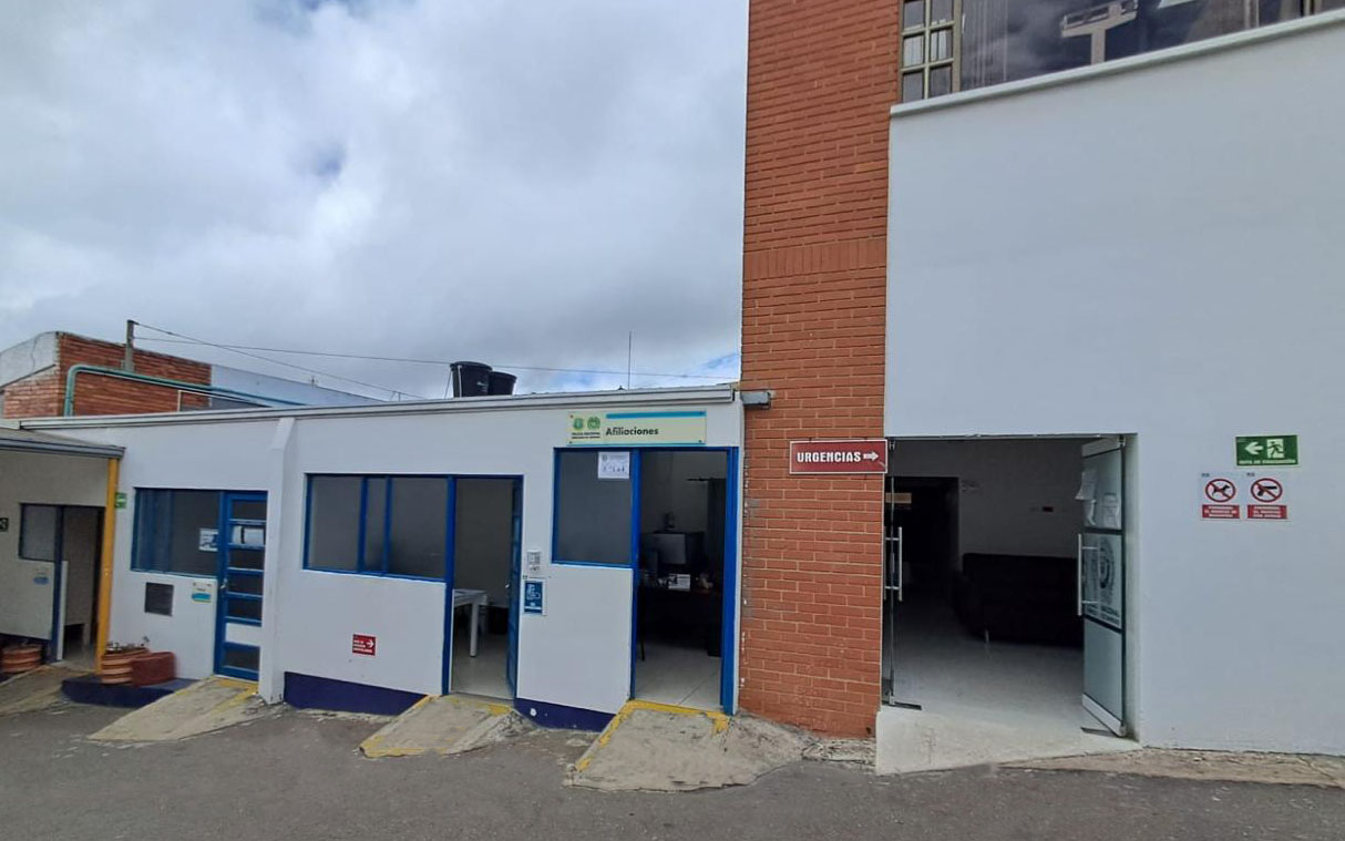 fachada_letrero_urgencias_boyaca