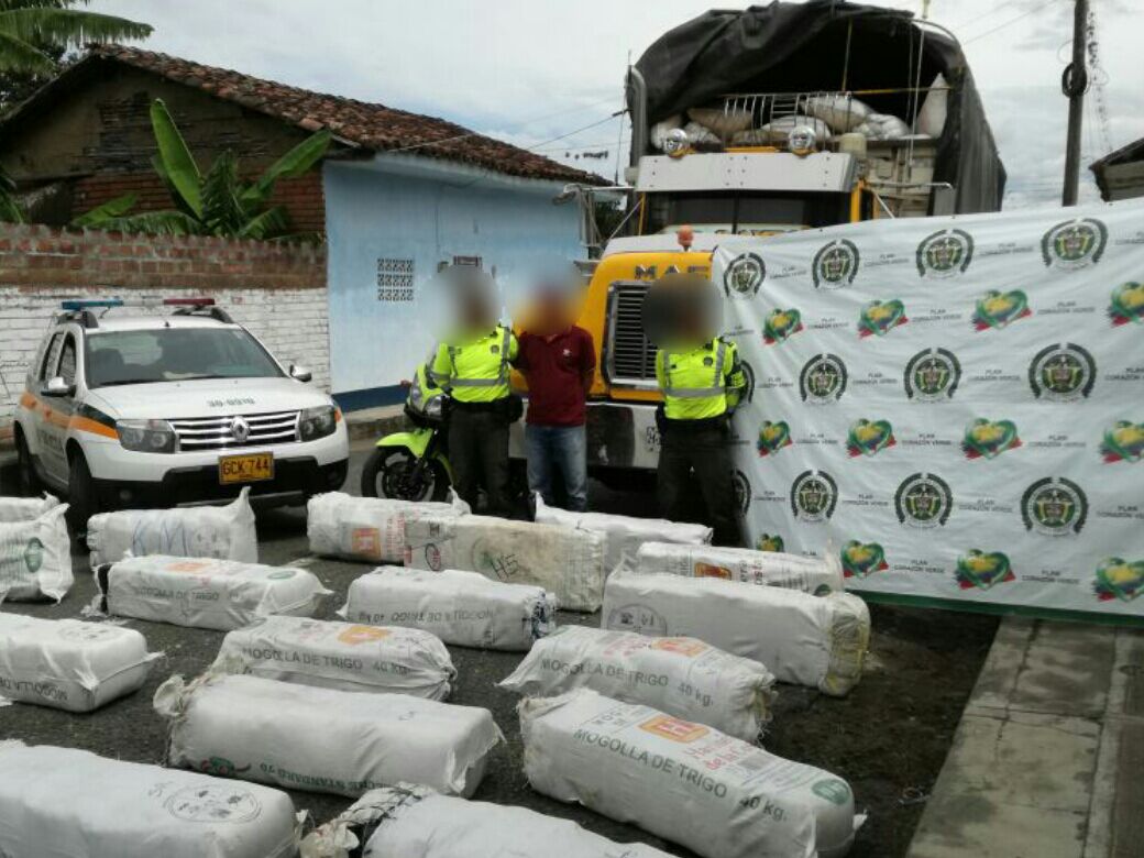 incautacion-1200-kilos-marihuana-policia-valle