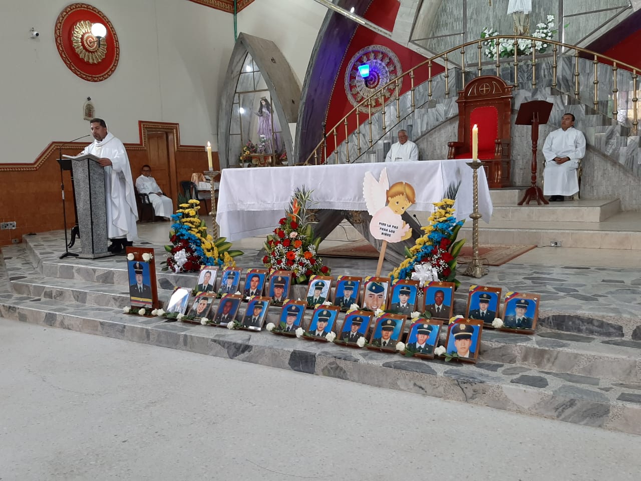 El-departamento-de-policía-nariño-conmemora-a-los-22-estudiantes-fallecidos-y-heridos-en-la-escuela-de-cadetes-general-santander