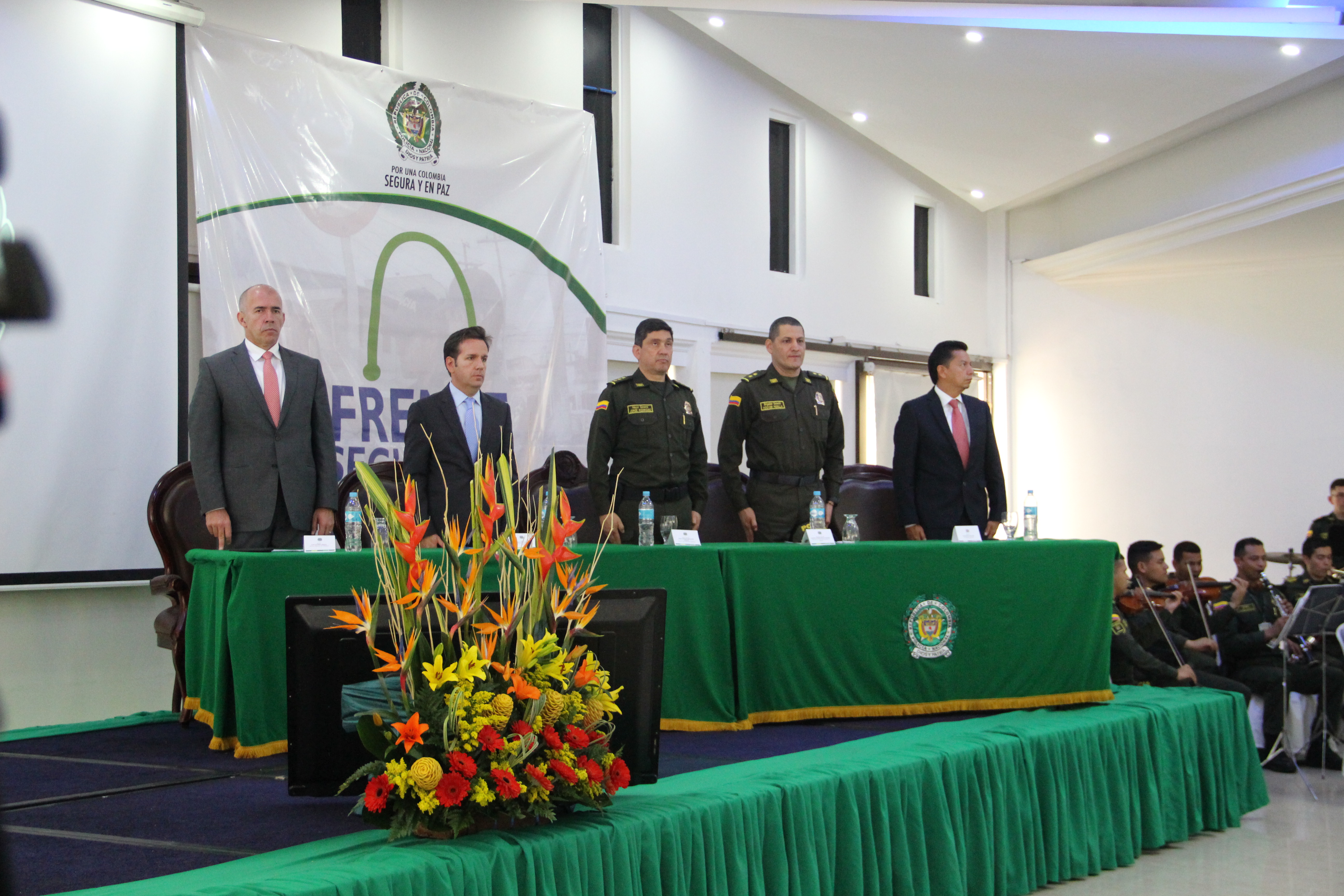 24-10-2017-lanzamiento-frentes-de-seguridad-centros-comerciales