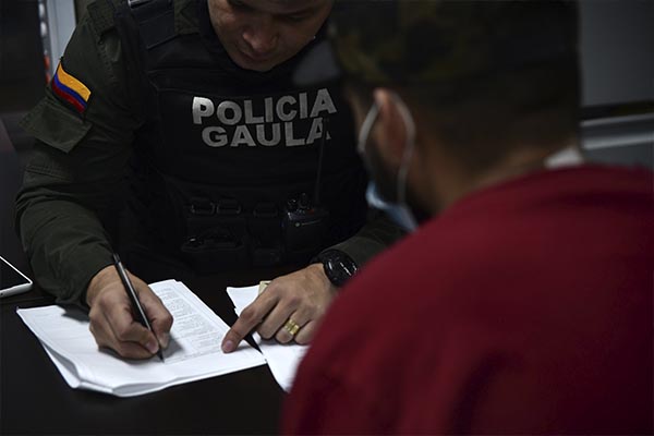 Judicializados 20 integrantes de grupo un criminal. Entre los capturados están dos cabecillas y 5 coordinadores.