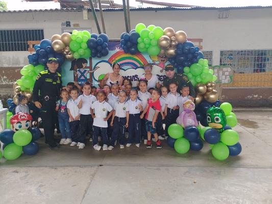 Policía celebra el día del niño en el corregimiento el Caguán