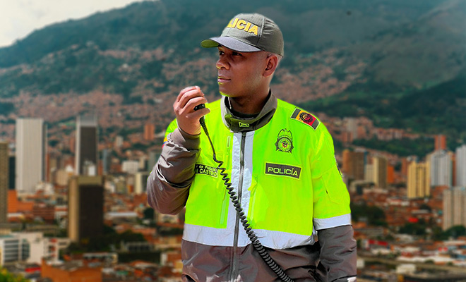 Auxiliar de Policía en servicio activo