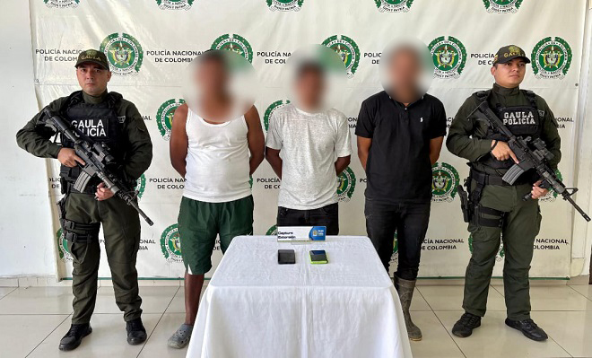 Los detenidos serían responsables de extorsionar a palmicultores, mineros y comerciantes, exigiendo pagos de hasta 30 millones de pesos en el Bajo Rionegro.