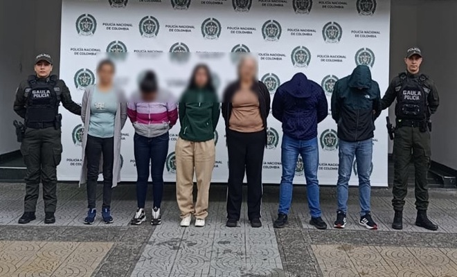 6 capturados y dos uniformados del Gaula 