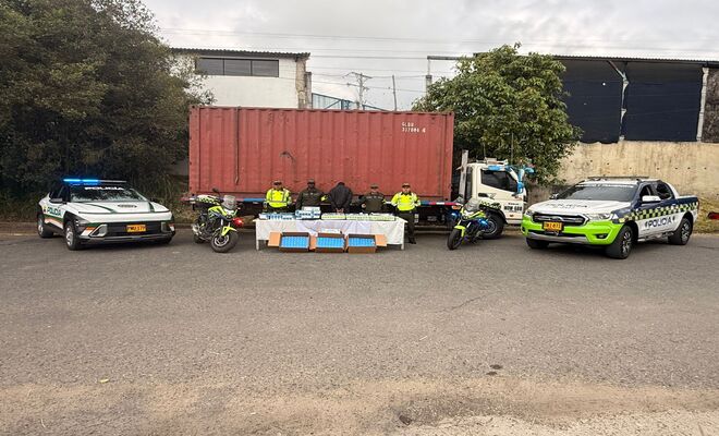 cuatro policías, un capturado y 969 frascos de ketamina incautados   
