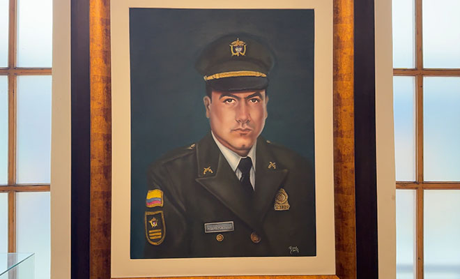 Pintura al óleo del extinto Intendente Jefe Rosemberg Burbano Ramos