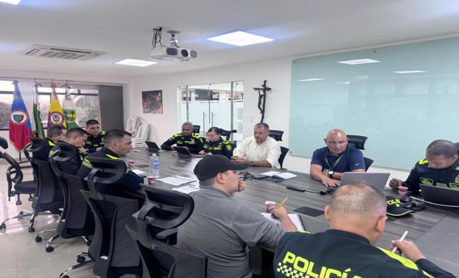 Reuni&oacute;n de mesa de trabajo entre la Polic&iacute;a y Gobernaci&oacute;n