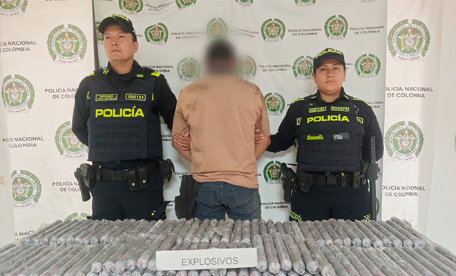 Persona capturada en flagrancia de 49 años, por el delito de fabricación, tráfico y porte de armas,  municiones de uso restringido, de uso privativo de las fuerzas armadas o explosivos.