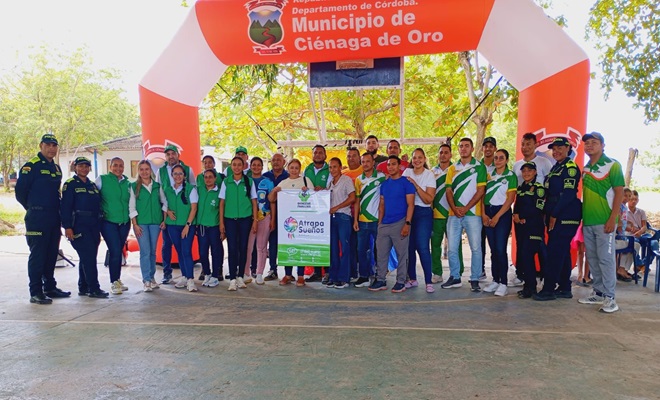 Policía en compañia de entidades publicas