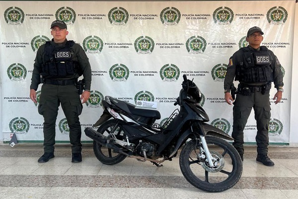 Recuperada motocicleta hurtada en el barrio Los Colores de Neiva.