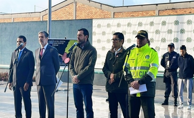 Entrega de información a la prensa de la captura de "Los Patacones"