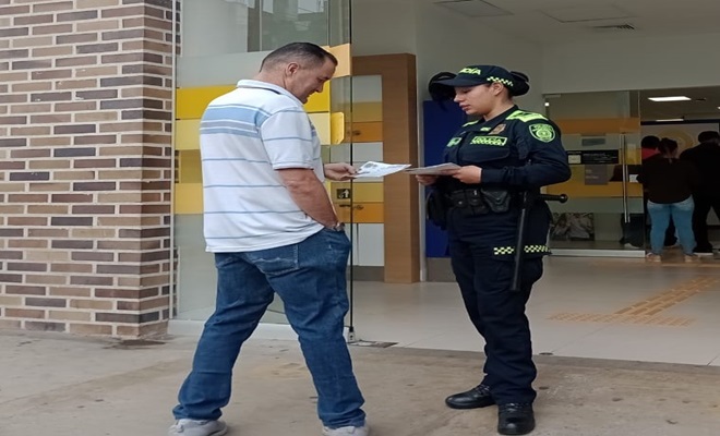 Solicite acompañamiento policial