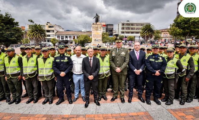 110 auxiliares de policía, para la proteccion de la seguridad comercial