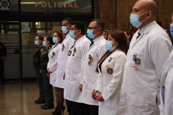 ANIVERSARIO SANIDAD MÉDICOS