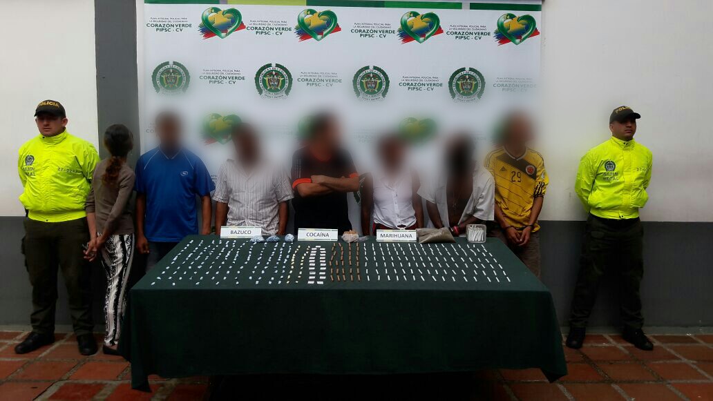 Siete presuntos integrantes de 'El bunker' fueron capturados en flagrancia