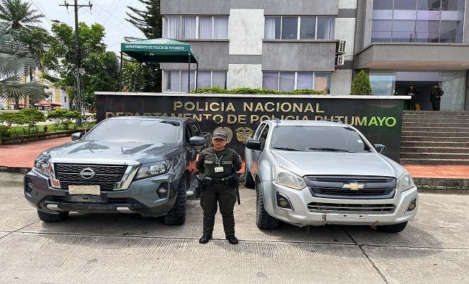 Dos camionetas recuperadas presentadas por la Polic&iacute;a 