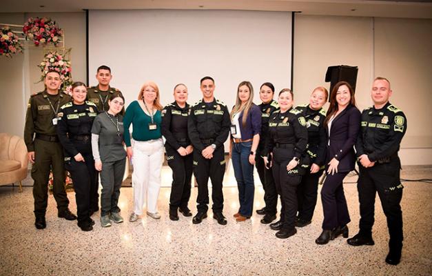 capacidad, liderazgo y fortaleza de las mujeres 