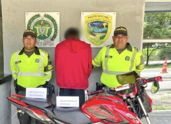 Captura por el delito de receptación y la recupéración de una motocicleta.
