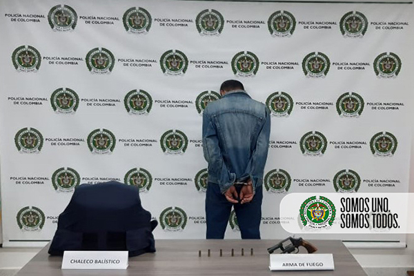 Siete capturados en Bello, Medellín y Copacabana en poder de 5 armas de fuego ilegales