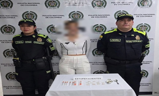 dos uniformados y una mujer capturada capturada con sustancias estupefacientes