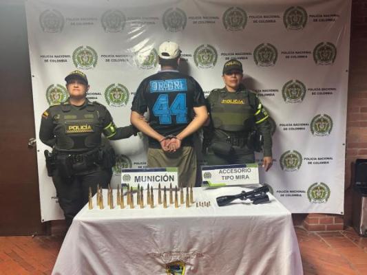 capturado con municiones