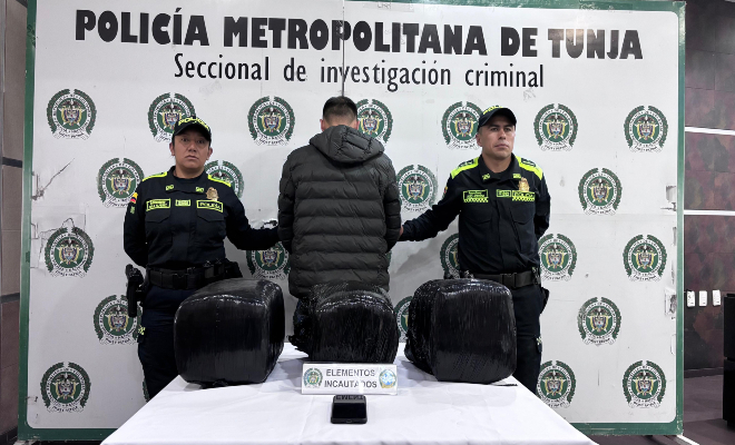 Dos policías, un capturado con 26.000 gramos de marihuana hallados en un vehículo