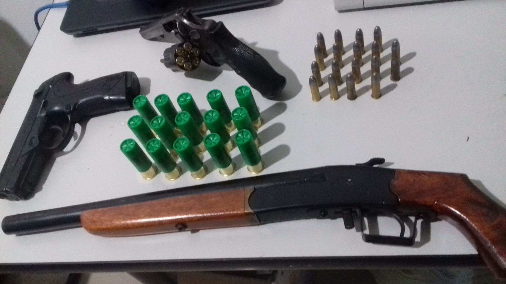 Capturado cuando transportaba armas y munciones en un motocarro 