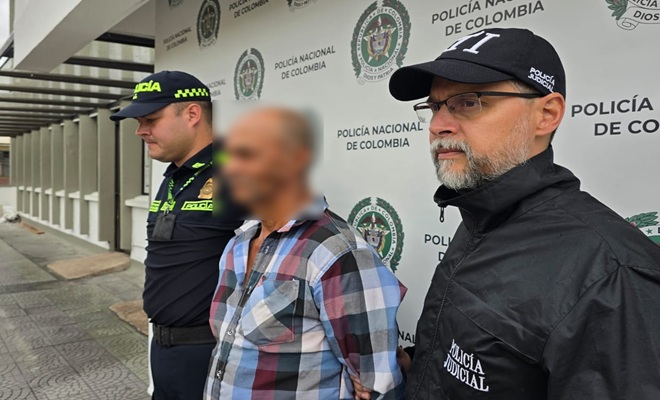 un policía, una persona del CTI, y un capturado 
