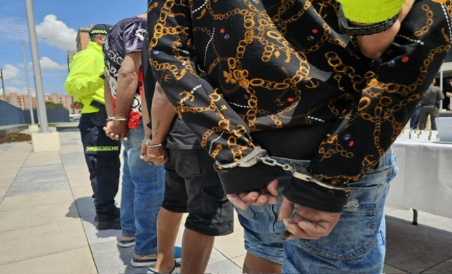 presentación de los costeños en rueda de prensa