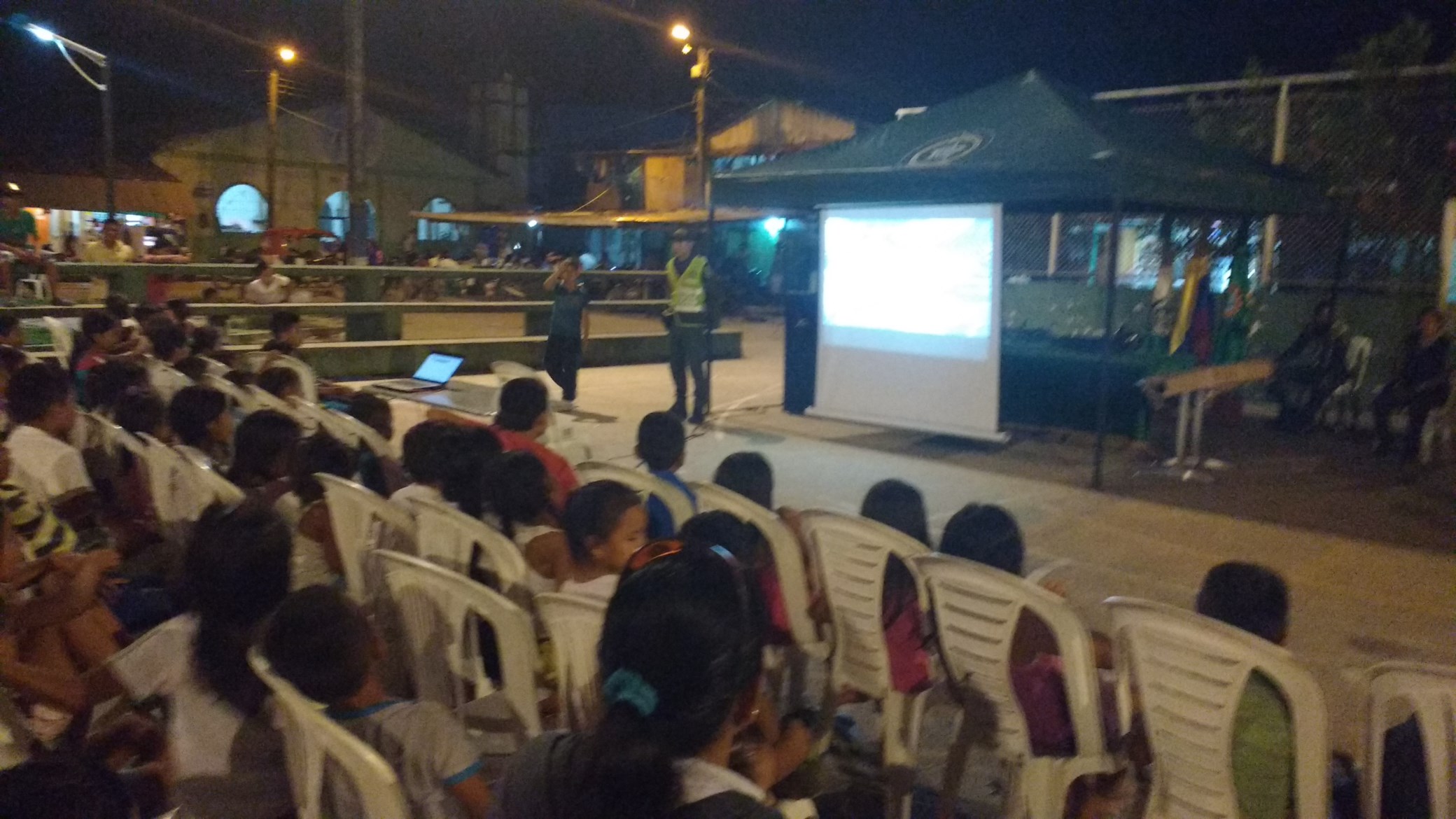 Comunidad del barrio la esperanza 