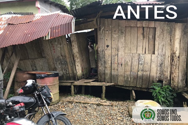 Como-regalo-de-navidad,-Policía-y-comunidad-construimos-vivienda-a-una-familia-vulnerable-de-Quibdó.
