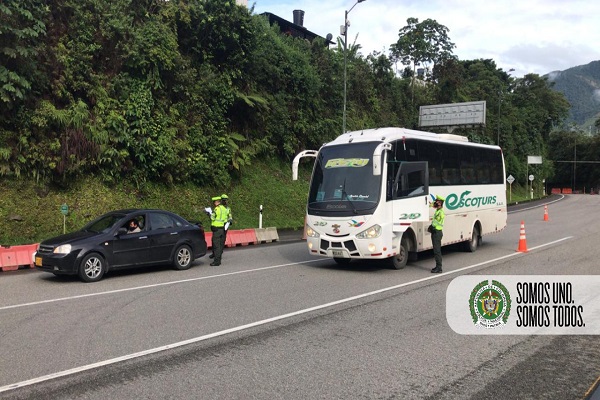 Controles-tránsito-durante-puente-festivo2