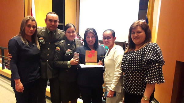 direccion-de-sanidad-de-la-policia-nacional-gano-premio-nacional-de-corazones-responsables