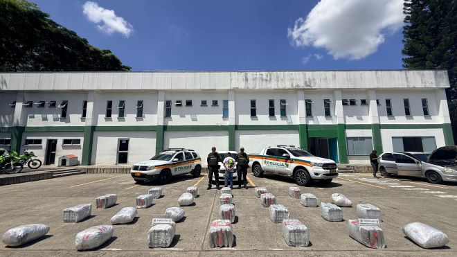 Capturado en Buga con 261 kilos de marihuana en operativo de control vial