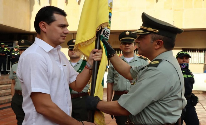 El señor Coronel Alexander Castillo Marín, asume como nuevo comandante de la Policía Metropolitana de Neiva