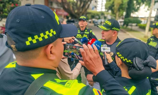 Brigadier General William Quintero en rueda de prensa