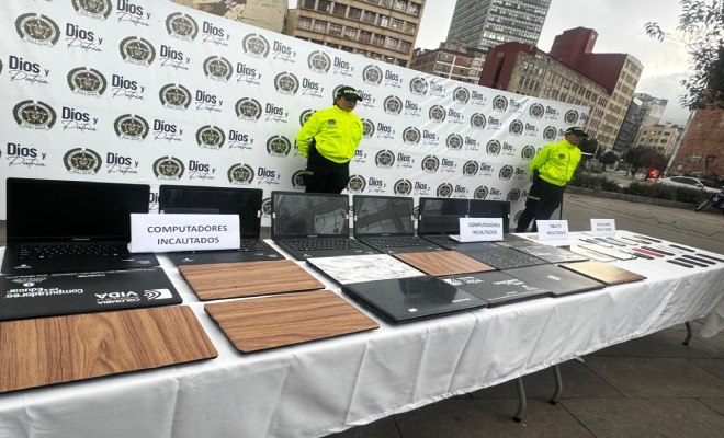 Celulares y computadores que se habría hurtado esta organización criminal
