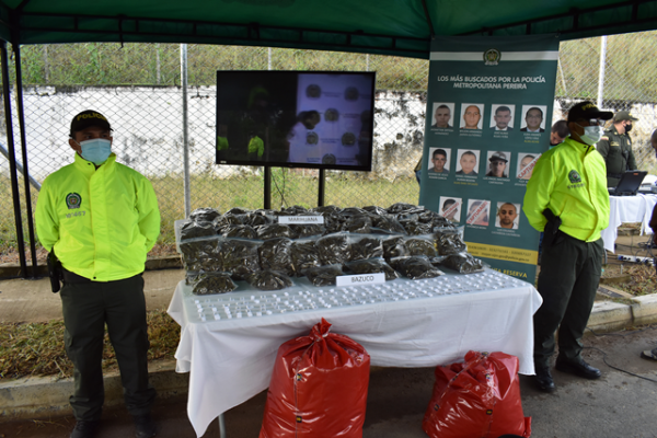 Implementa-tres-acciones-control-y-disuasión-participación-cívica-y-operaciones-para-la-reducción-del-delito-tres