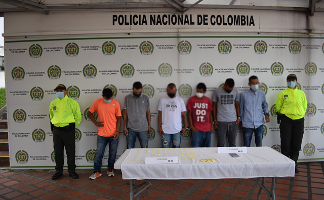 Liderados-por-un-hombre-conocido-como-Salas-expendían-estupefacientes-en-menores-cantidades