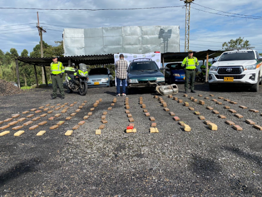  Incautación de 100 Kilos de marihuana