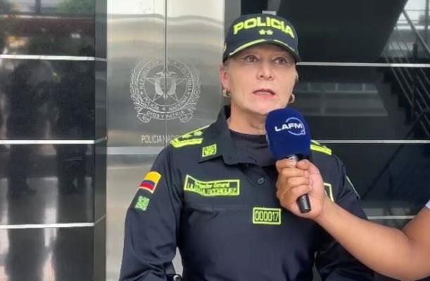 Brigadier general realizando declaraciones de la jornada de elecciones