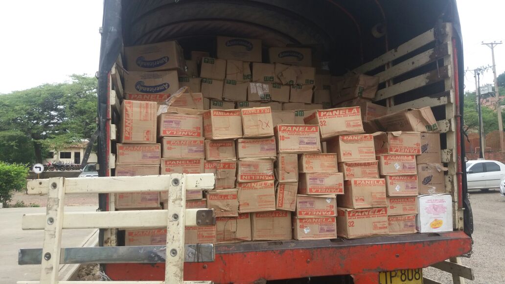 La-Policía-Nacional-en-el-Municipio-de-Puerto-Santander-recupera-cerca-de-7-toneladas-de-panela