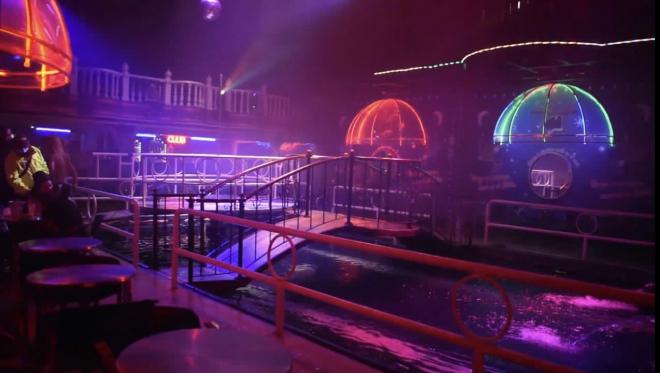 centro de entretenimiento nocturno