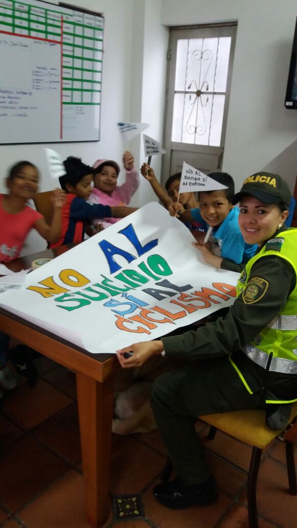 No al suicidio si al ciclismo