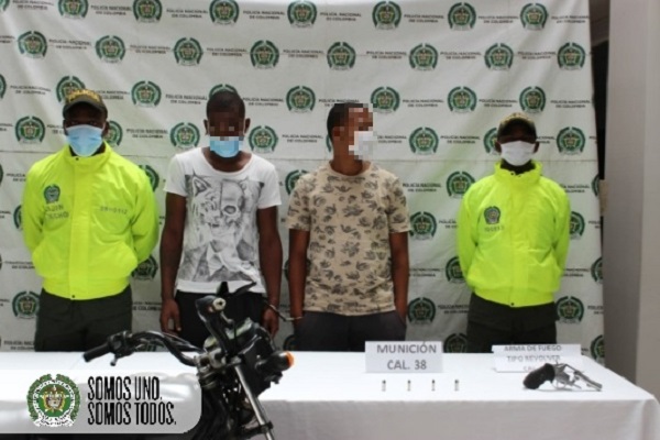 Cuatro armas de fuego fueron incautadas.