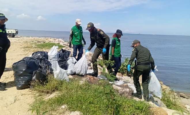 La actividad tuvo como propósito contribuir a la conservación de los ecosistemas marino.