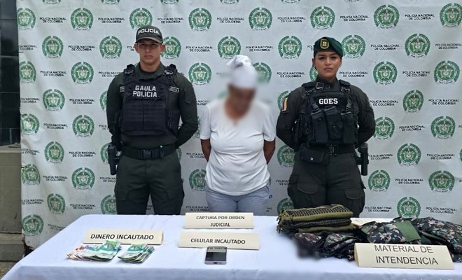 Policía captura a dos presuntas integrantes del “Clan del Golfo” 