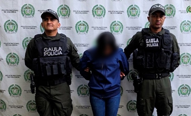 Policía captura a dos presuntas integrantes del “Clan del Golfo” 