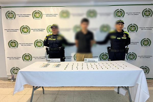 La acci&oacute;n policial, realizada en el barrio La Independencia, busca combatir el tr&aacute;fico de estupefacientes y proteger a la comunidad.